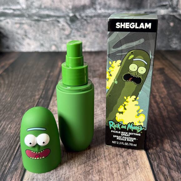 Rick and Morty x Sheglam Pickle Rick Makeup Setting Spray - Picture 2 of 5